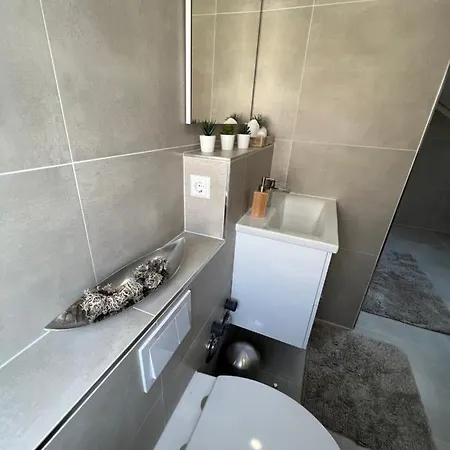 Liduje Apartment